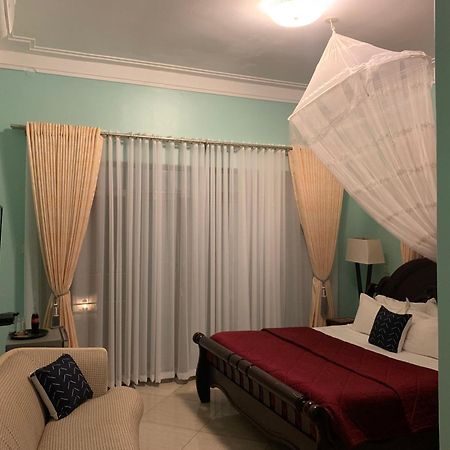 Lakepoint Villa Entebbe Exterior photo