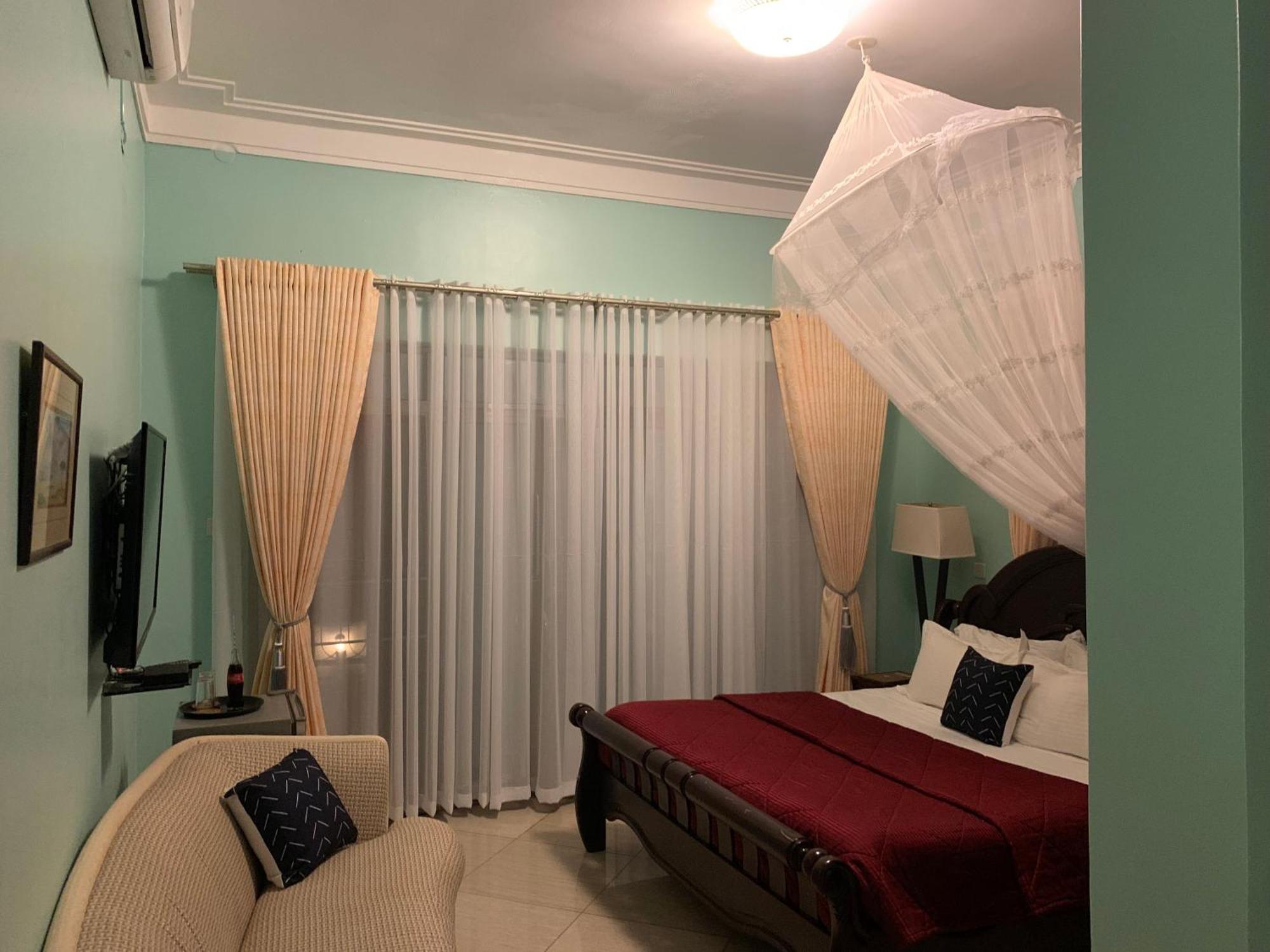 Lakepoint Villa Entebbe Exterior photo