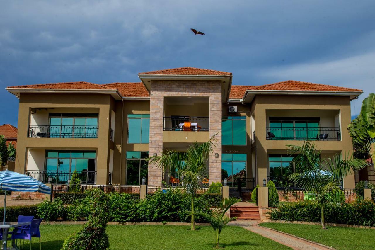 Lakepoint Villa Entebbe Exterior photo