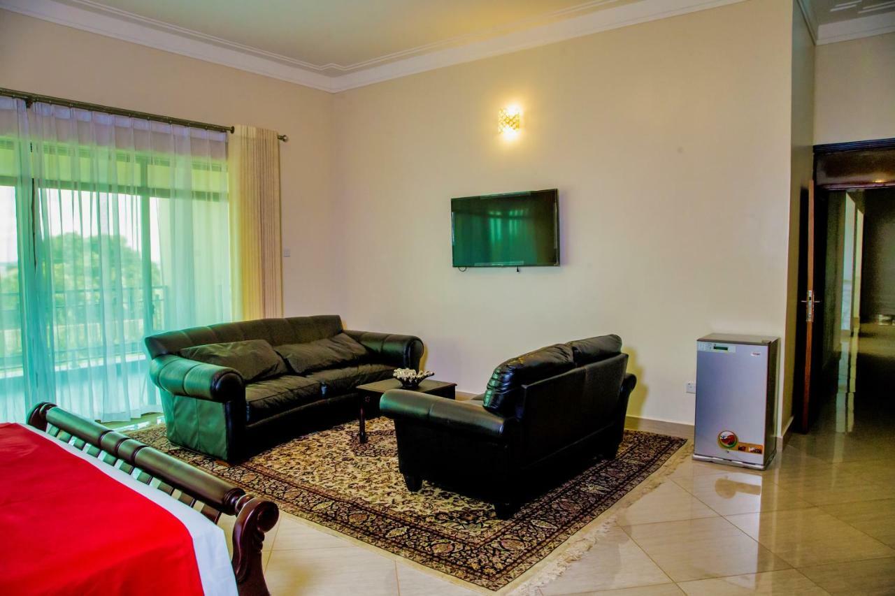 Lakepoint Villa Entebbe Exterior photo