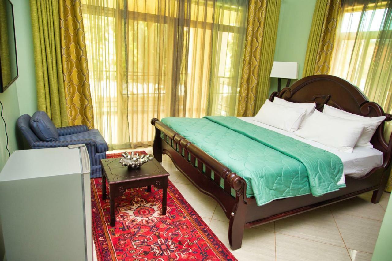Lakepoint Villa Entebbe Exterior photo